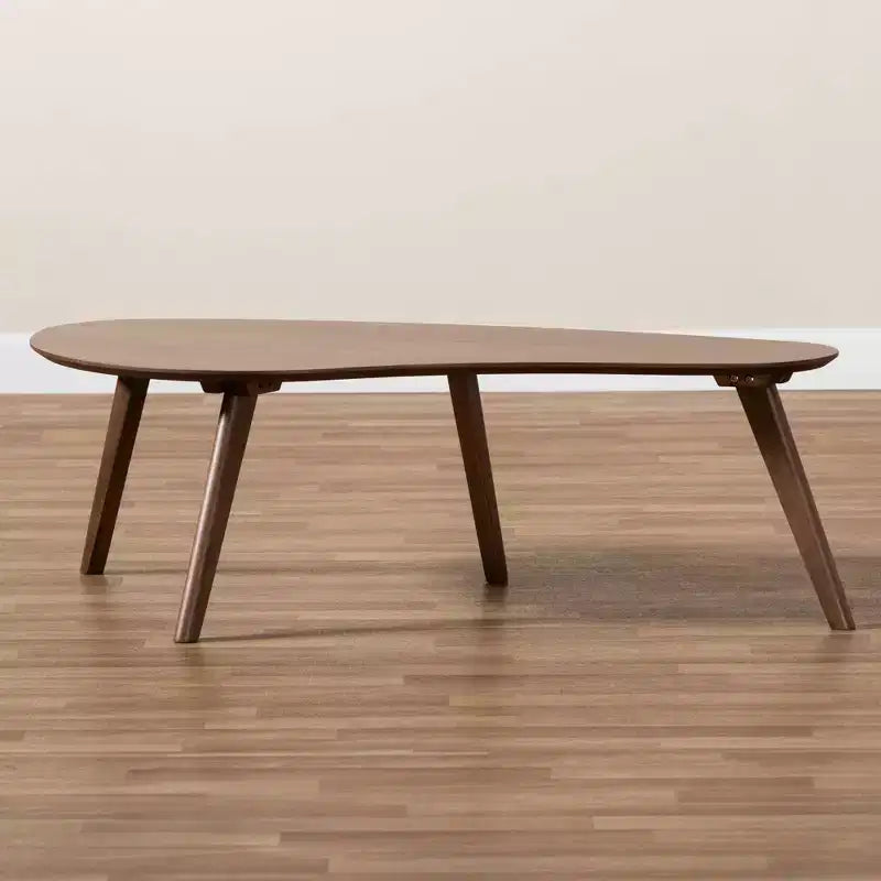 Mesa de centro de madera de caucho de forma irregular marrón con estante abierto