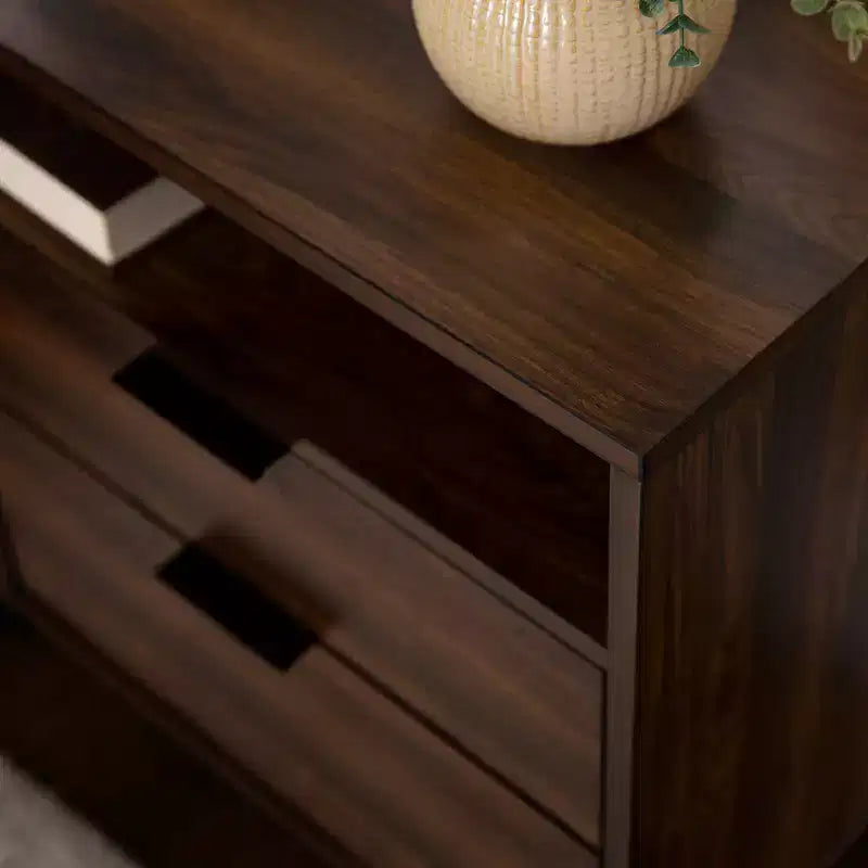 Mesa de Noche Moderna de Nogal Oscuro con Cajón y Estante Abierto — 1 Persona